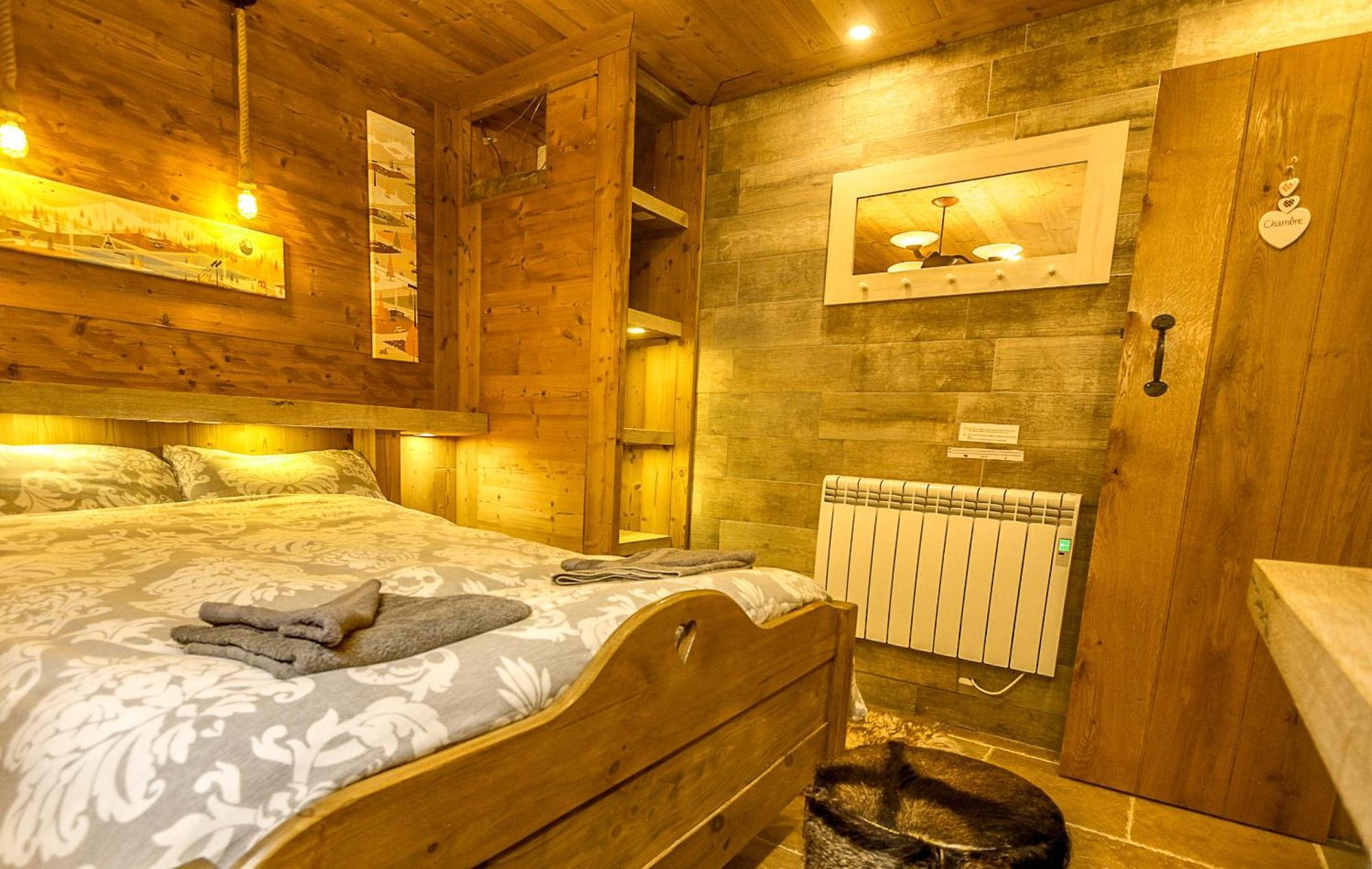 Chalet Miravidi, Montchavin-La Plagne, Jacuzzi & Sauna Kamer foto